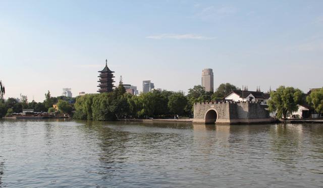 南昌市2020上半年GDP解讀 經(jīng)濟(jì)實(shí)力更趨近于新一線(xiàn)城市